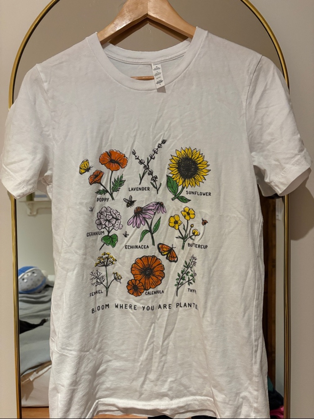White Floral Graphic Tee with Sunflower